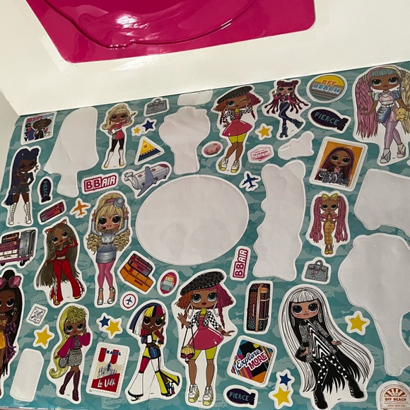 LOL Surprise Giant Sticker Activity Pad - Picture 2 of 5